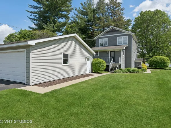 425 Mildred Ave, Cary, IL 60013
