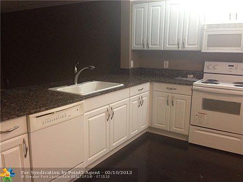 4th image of 1246 NW 51st St #1246