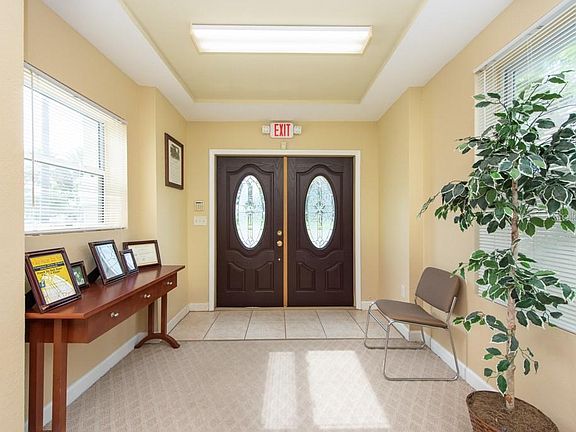 2nd image of 6263 Park Blvd