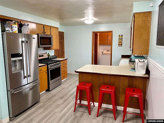 4th image of 525 Illinois Ave NE