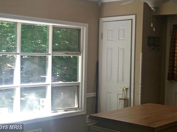 5th image of 11335 Gail Ct