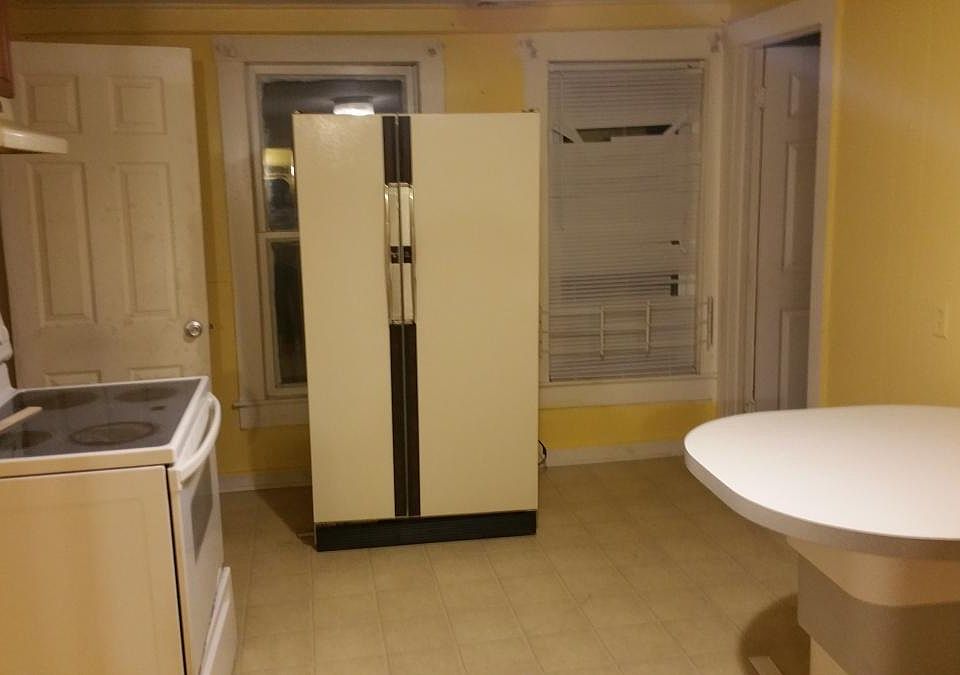 2nd image of 15 Sidney St
