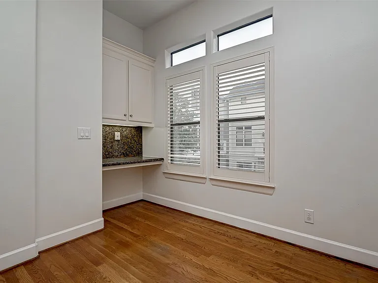 5410 Rose St — Photo 20