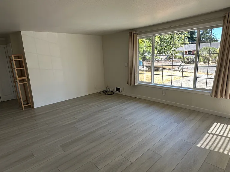 7819 203rd St SW — Photo 1