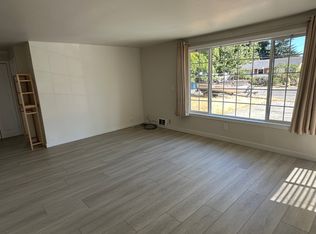 7819 203rd St SW, Edmonds, WA 98026