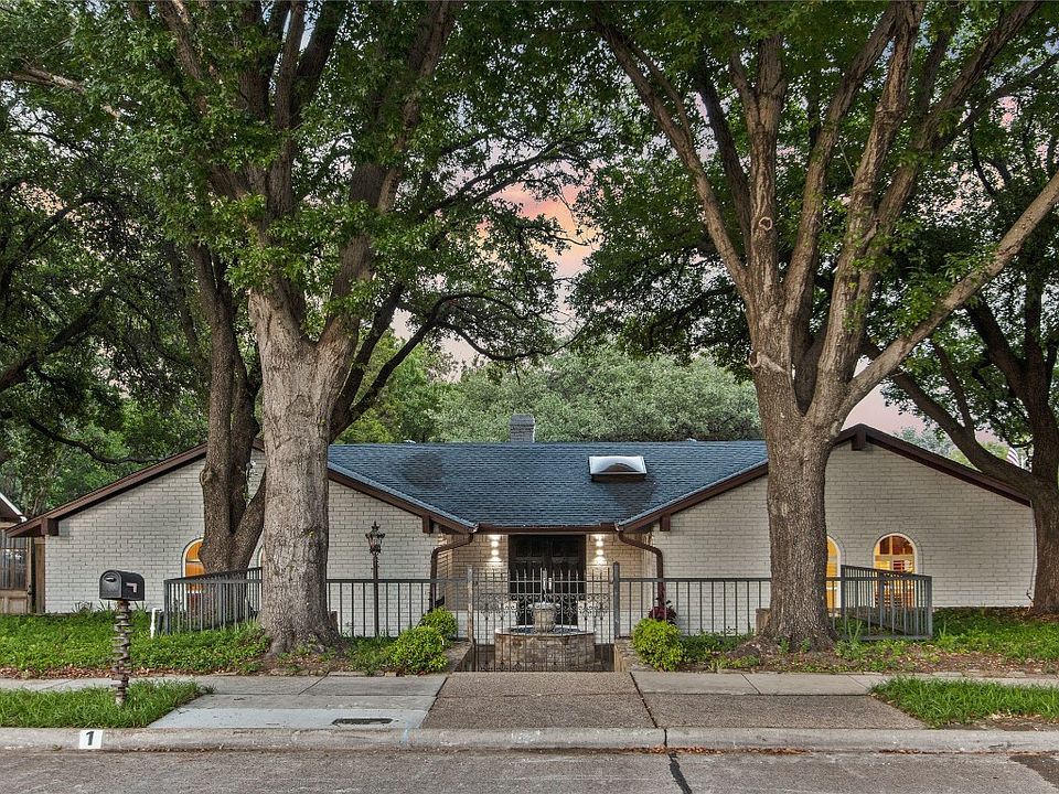 1st image of 1 Shadywood Pl