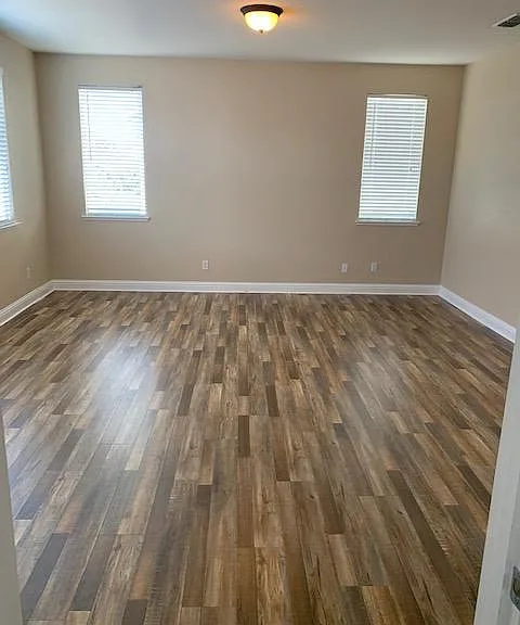 1716 Woodhaven Cir — Photo 17