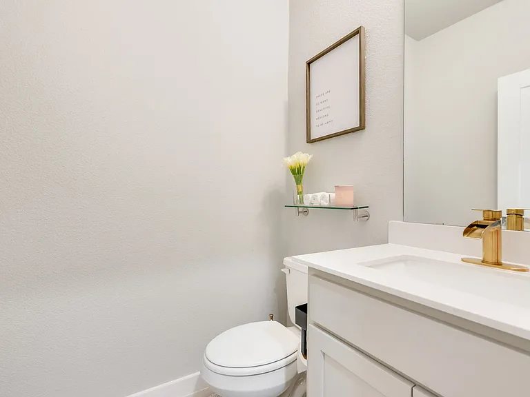 211 Coyote Creek Dr — Photo 12