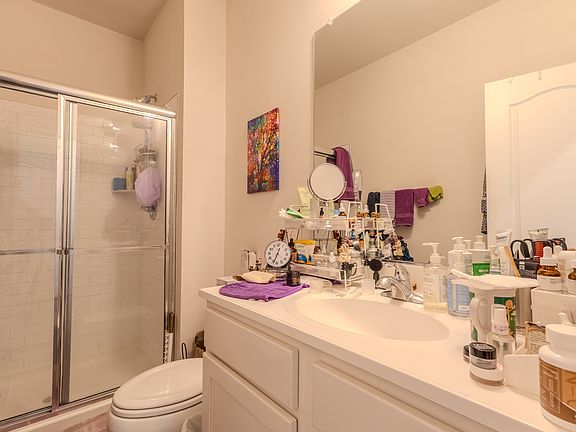 5th image of 5943 Garden Walk Dr