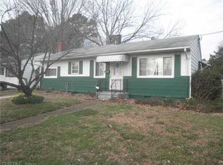 1413 River Oaks Dr, Norfolk, VA 23502