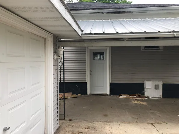 603 2nd St NW, Waverly, IA 50677