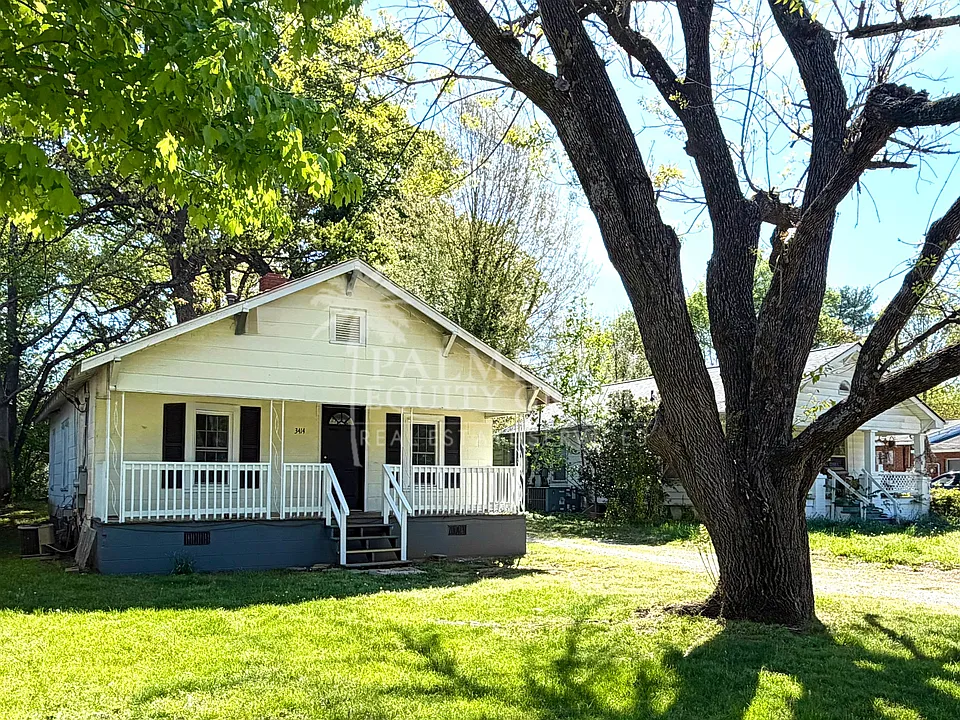 3414 Summit Ave