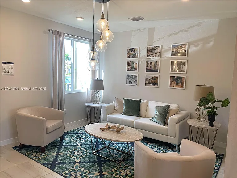 1068 SE 24th Ave #1068 — Photo 7