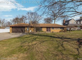 24840 Taft Rd, Novi, MI 48375