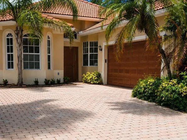 8061 Saw Palmetto Lane, Boynton Beach, FL 33436