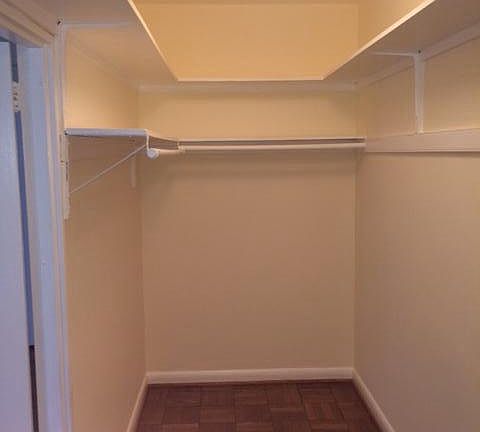 Walk in closet