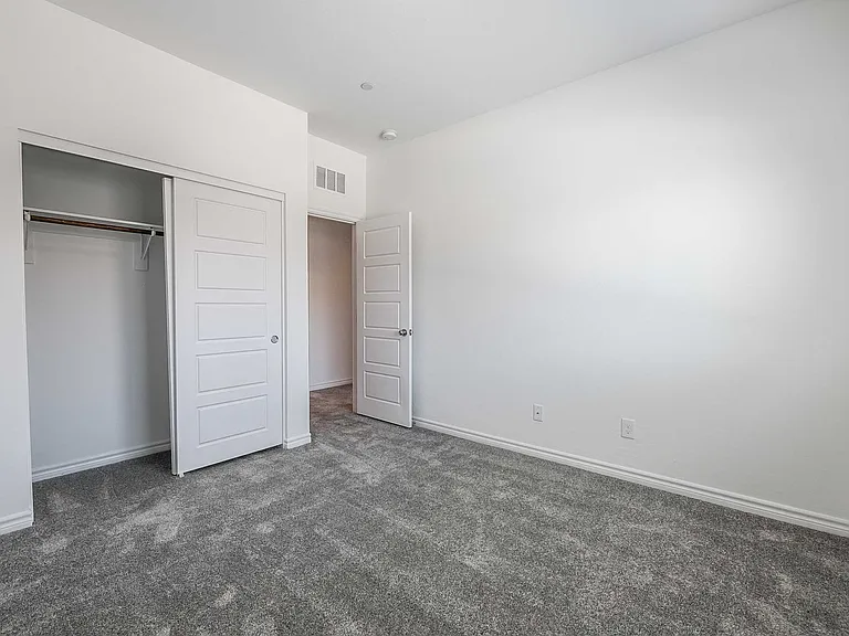 6478 Silver Estates Ave — Photo 13