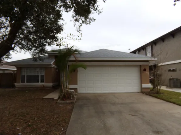 111 Lochness Ln, Kissimmee, FL 34743