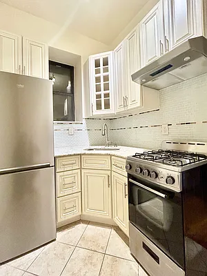 Rented by Douglas Elliman | media 3