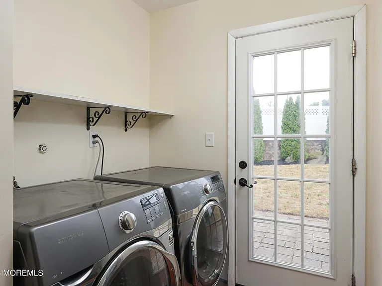 17 Wisteria Pl — Photo 18