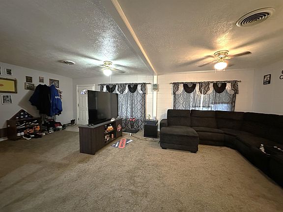2nd image of 2404 Williams St