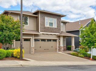 13245 SW Hoodvista Ln, Tigard, OR 97224
