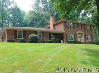 205 W Hill Farm Dr, Staunton, VA 24401
