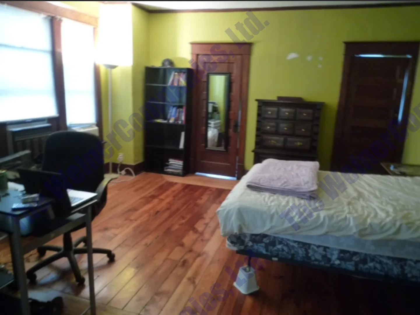 5-bedroom House Now Leasing for FALL 2027! — Photo 2