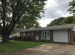 802 Moccasin Trl, Xenia, OH 45385