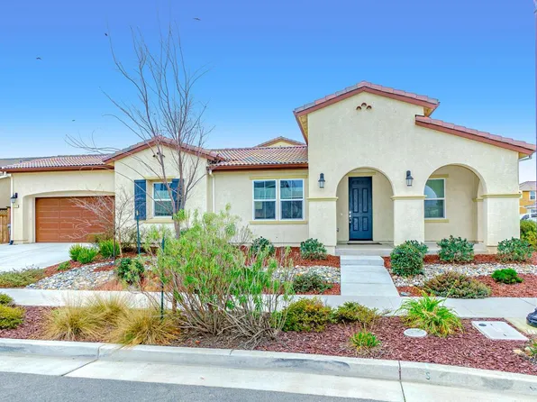 2012 Davis St, Woodland, CA 95776