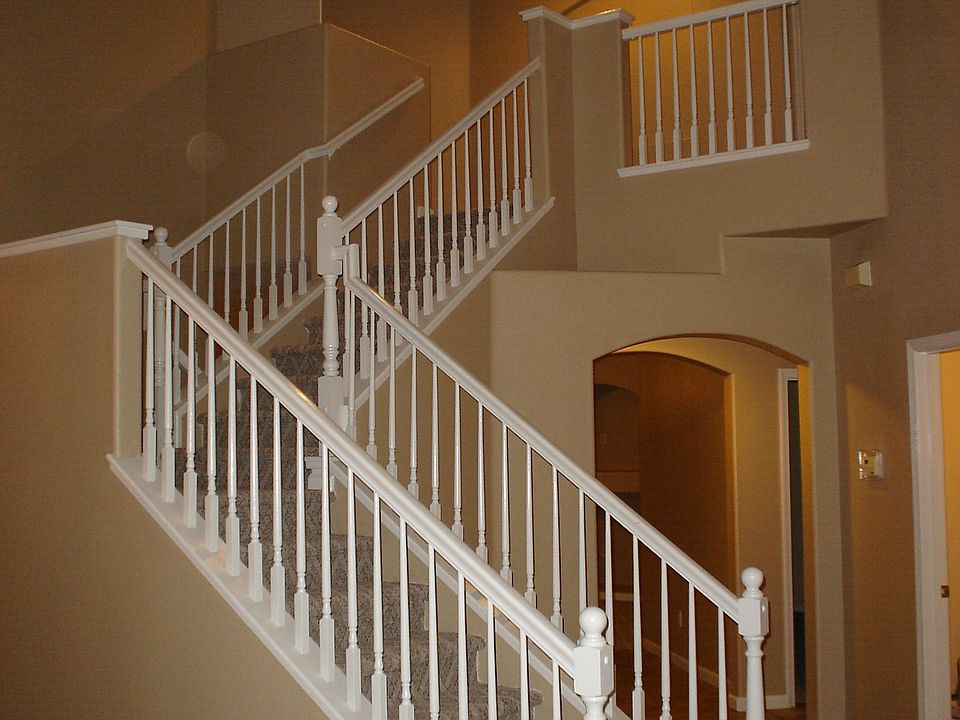 2nd image of 4061 Black Butte Cir
