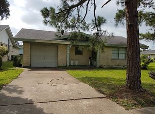 620 W 17th St, Port Arthur, TX 77640