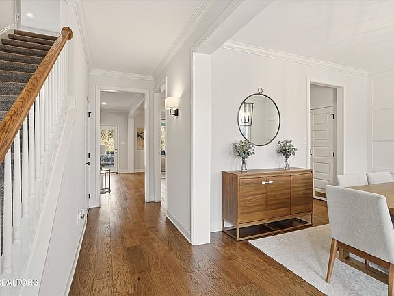 4th image of 7254 Willow Park Ln