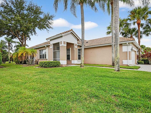 3rd image of 6900 Cairnwell Drive
