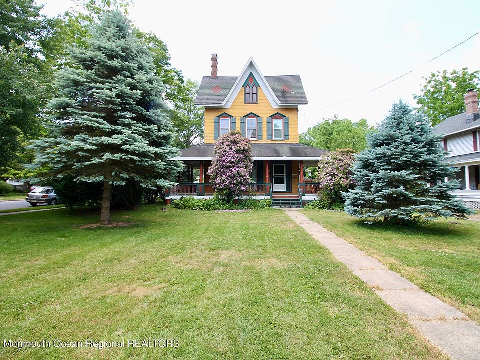 1st image of 58 Manalapan Ave #A