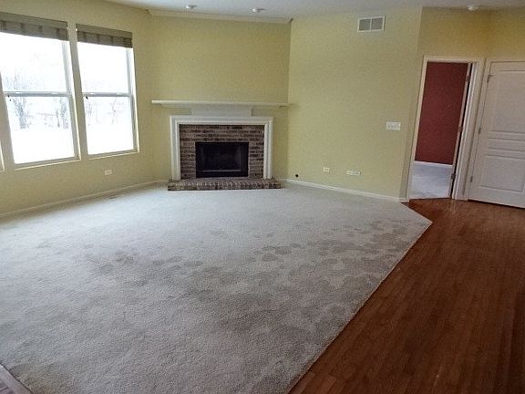 4th image of 1220 Blue Heron Cir