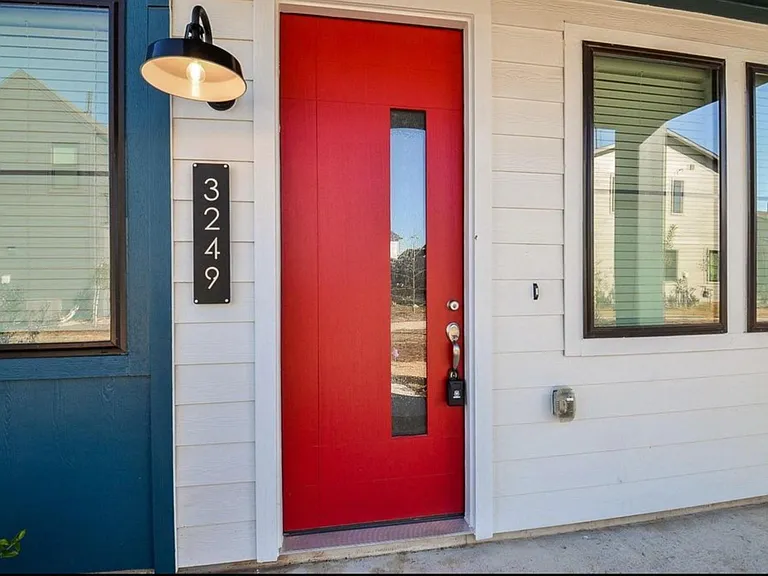 3249 Loam Ln — Photo 3