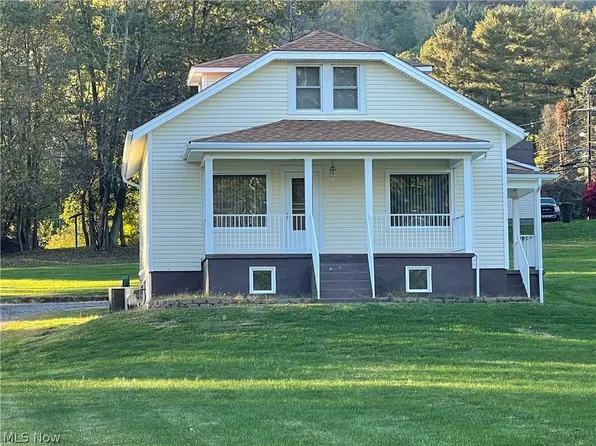 1 Wegee Ln, Shadyside, OH 43947