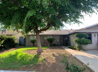 520 Miller Ave, Exeter, CA 93221