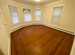 202 Jewett St, Providence, RI 02908