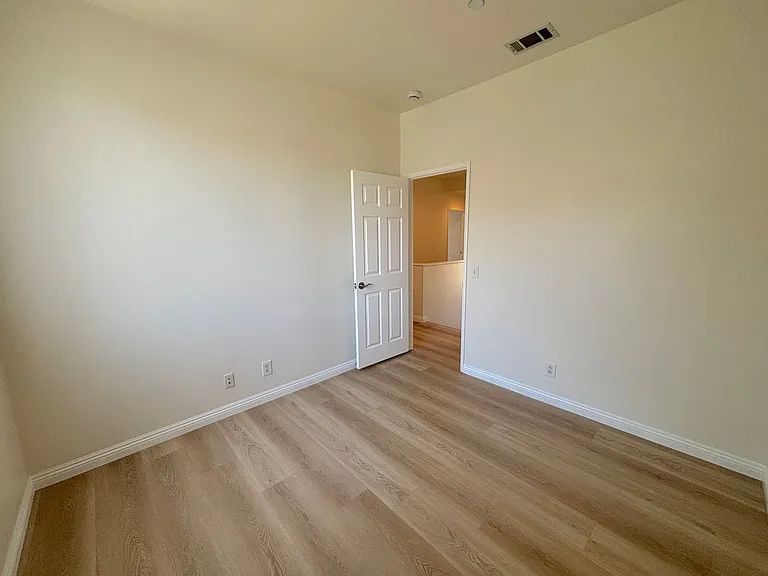 6222 Villa Ryan Ct — Photo 18