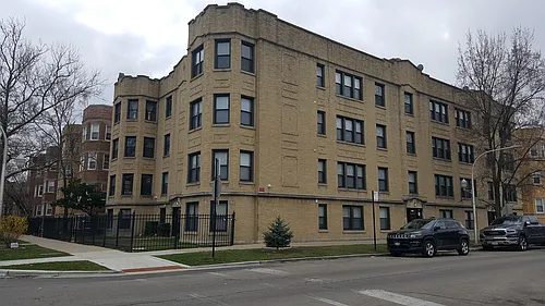 2245 W Rosemont Ave #1 Photo 1