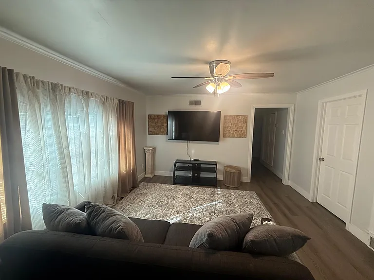1723 S Perkins Rd — Photo 34