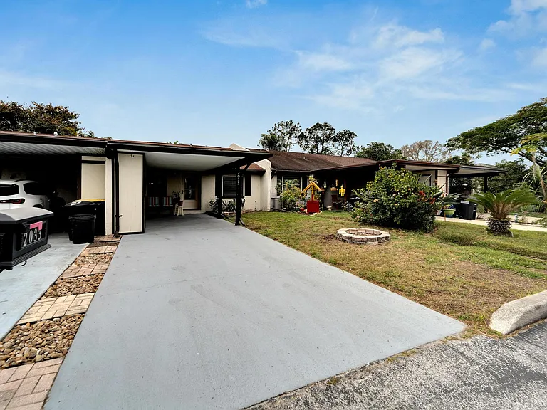 Sunset Grove Ln — Photo 21