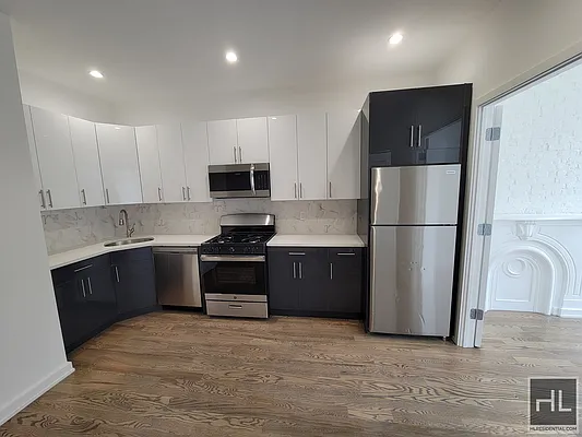 Rented by Highline Residential | media 11