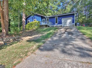 3749 Tree Bark Ln, Snellville, GA