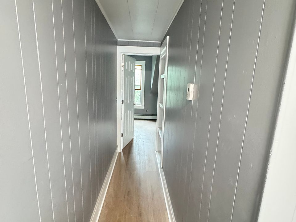 1st image of 17 Arch Ave #2