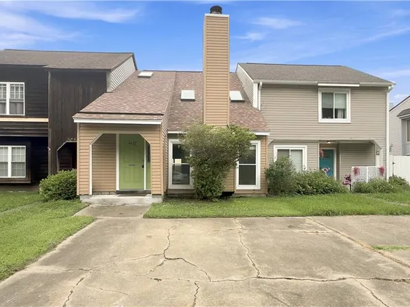 4472 Silverleaf Dr, Virginia Beach, VA 23462
