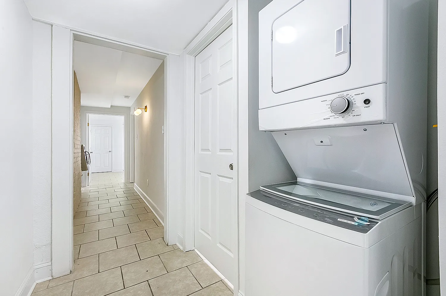 1225-27 Saint Roch Avenue- (Nick Lahaye — Photo 2