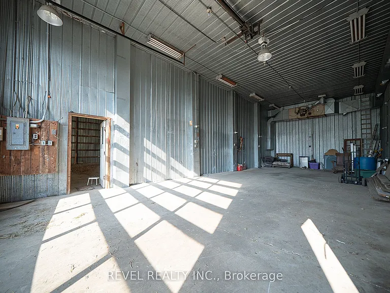 413 Ellis Ave — Photo 40